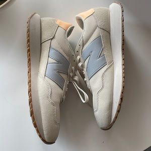 💫NEW BALANCE 237💫